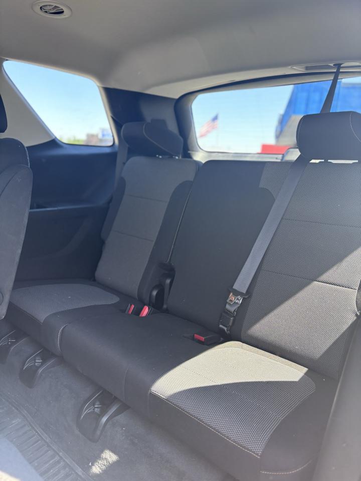 Chevrolet Traverse photo 12