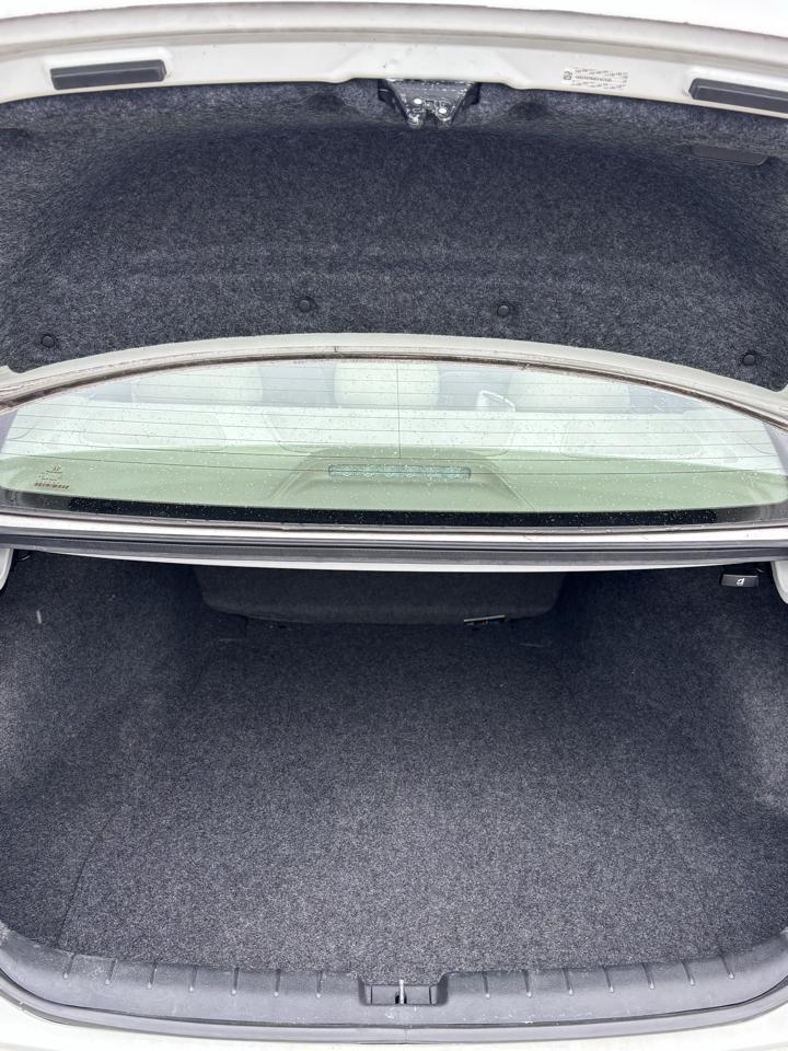 Honda Accord photo 14