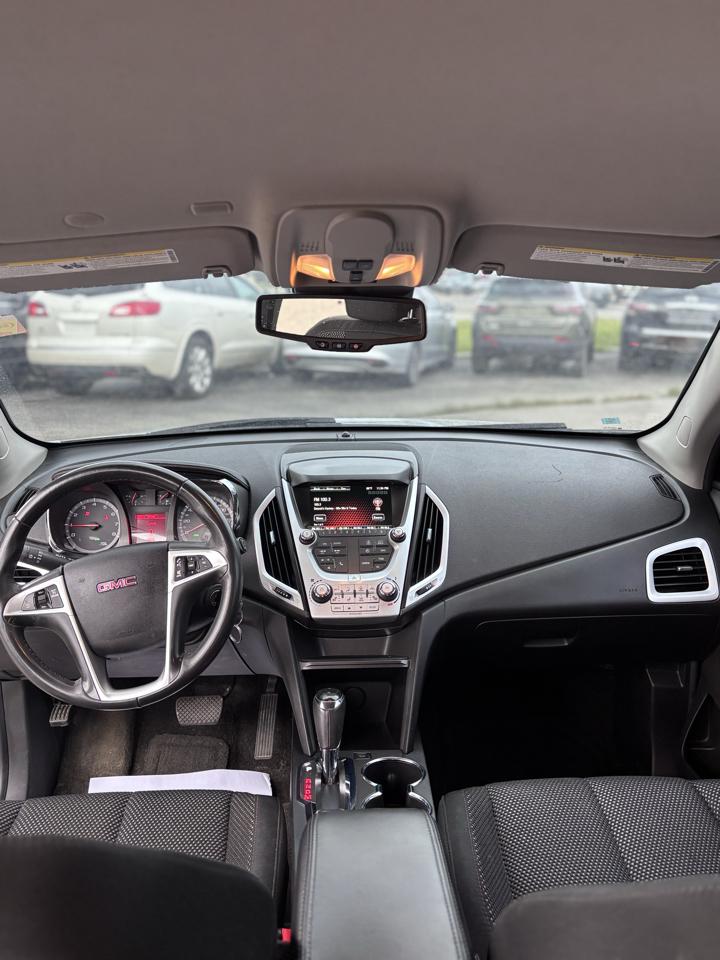 GMC Terrain photo 9