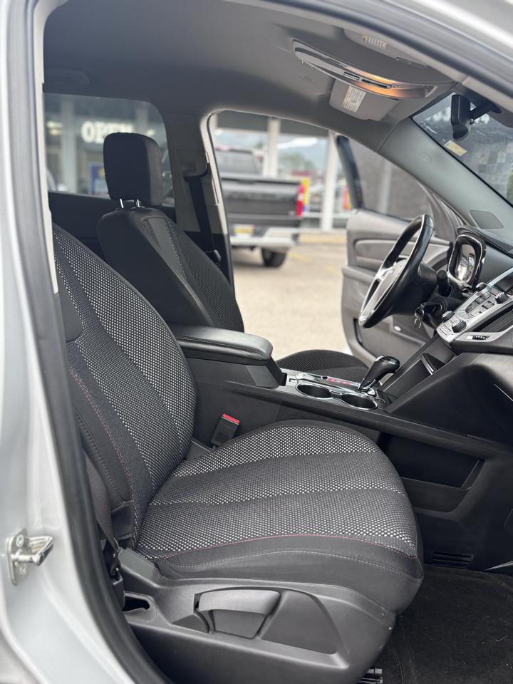 GMC Terrain photo 11