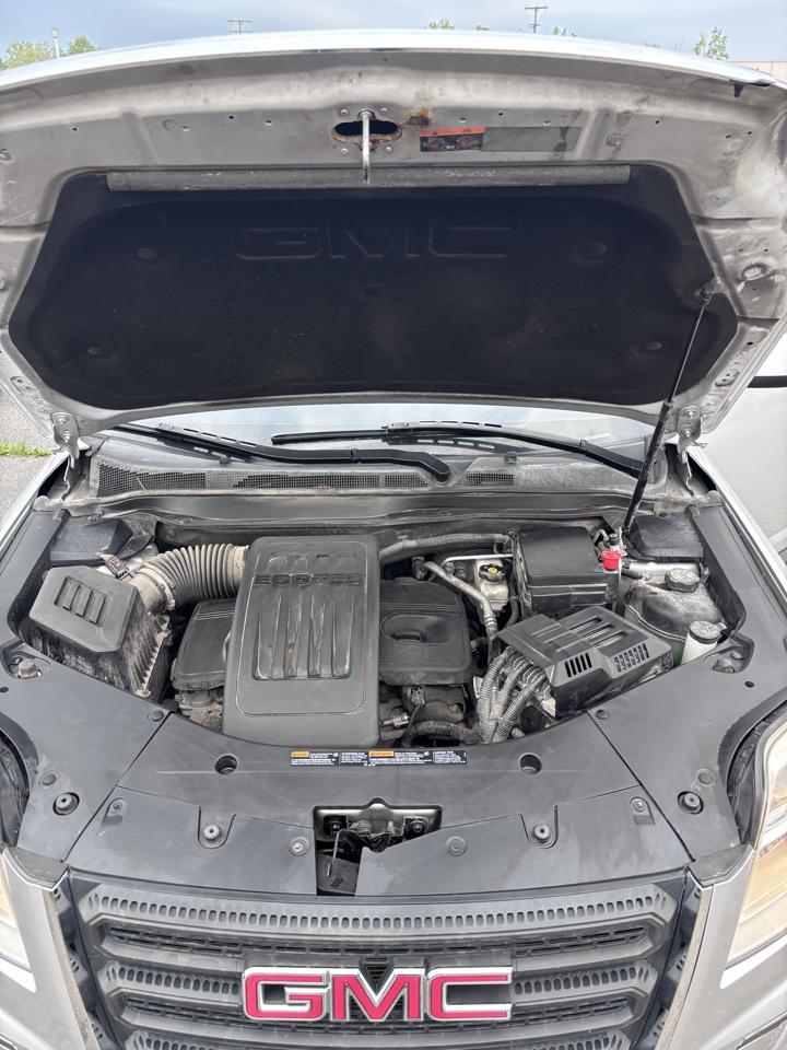 GMC Terrain photo 15
