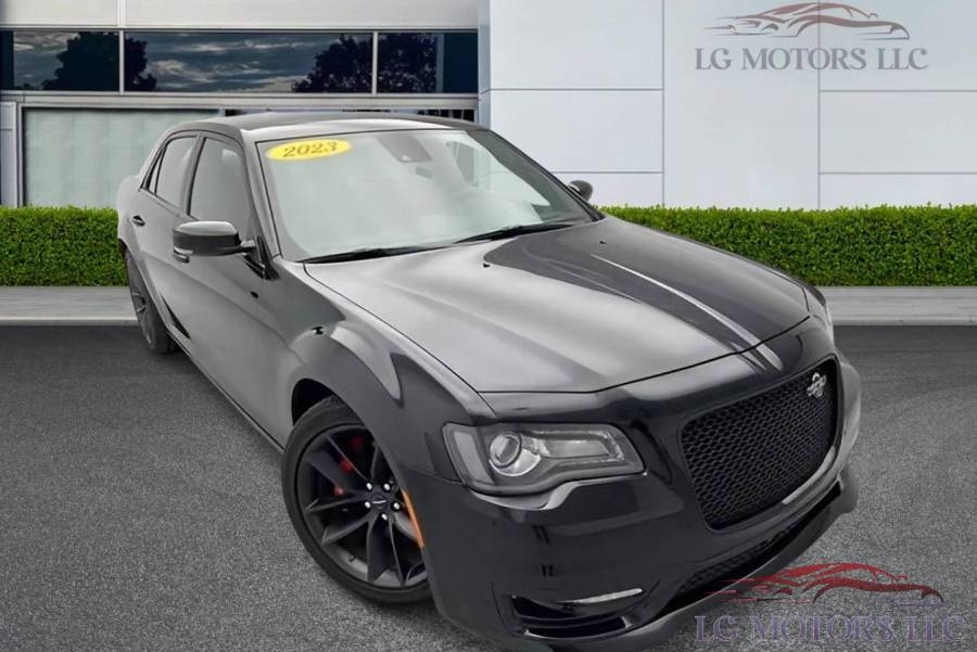2023 Chrysler 300 C