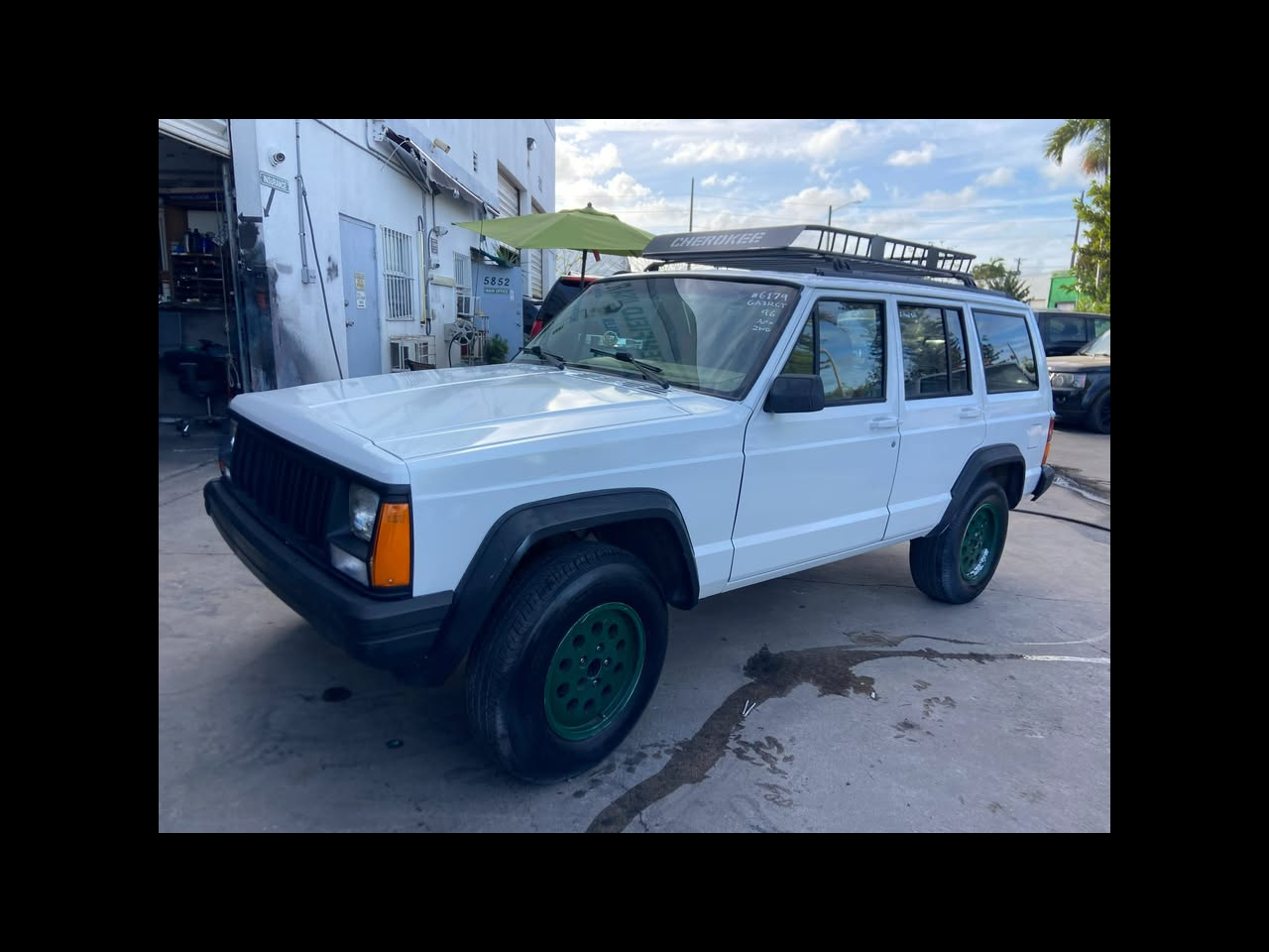 1996 Jeep Cherokee Sport 4-Door 2WD