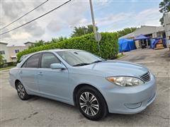 2005 Toyota Camry 