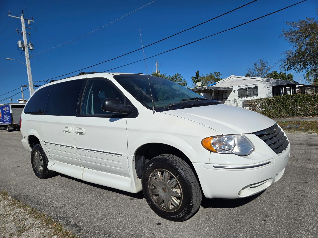 2007 Chrysler Town & Country Limited