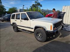 1998 Jeep Cherokee 