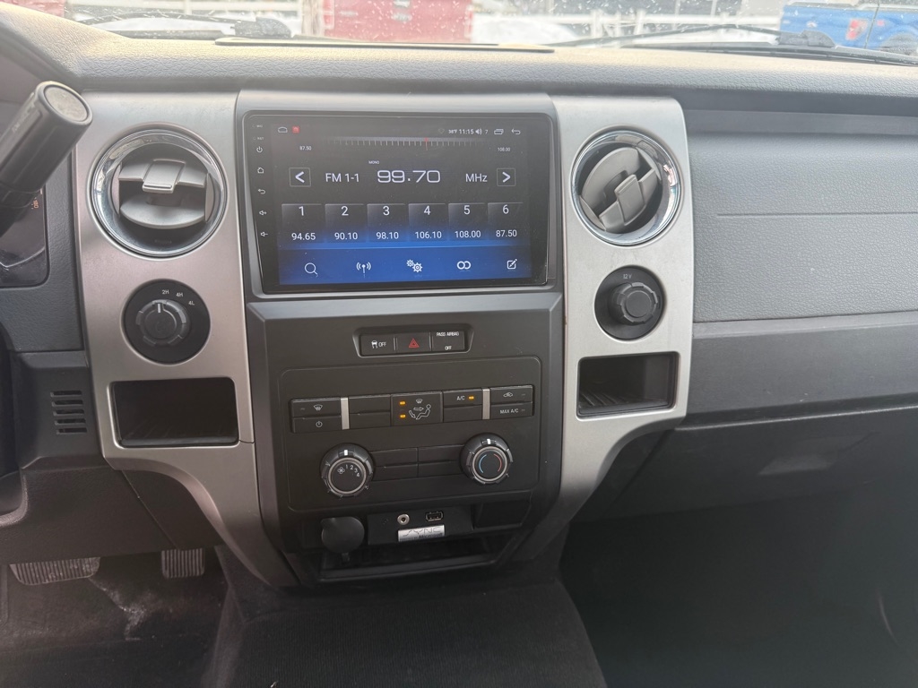 Ford F-150 XLT SuperCrew 4WD 2014