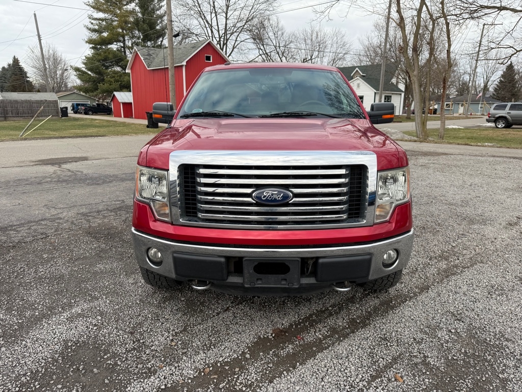 Ford F-150 XLT SuperCrew Short Bed 4WD 2011