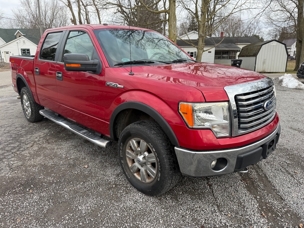 Ford F-150 XLT SuperCrew Short Bed 4WD 2011