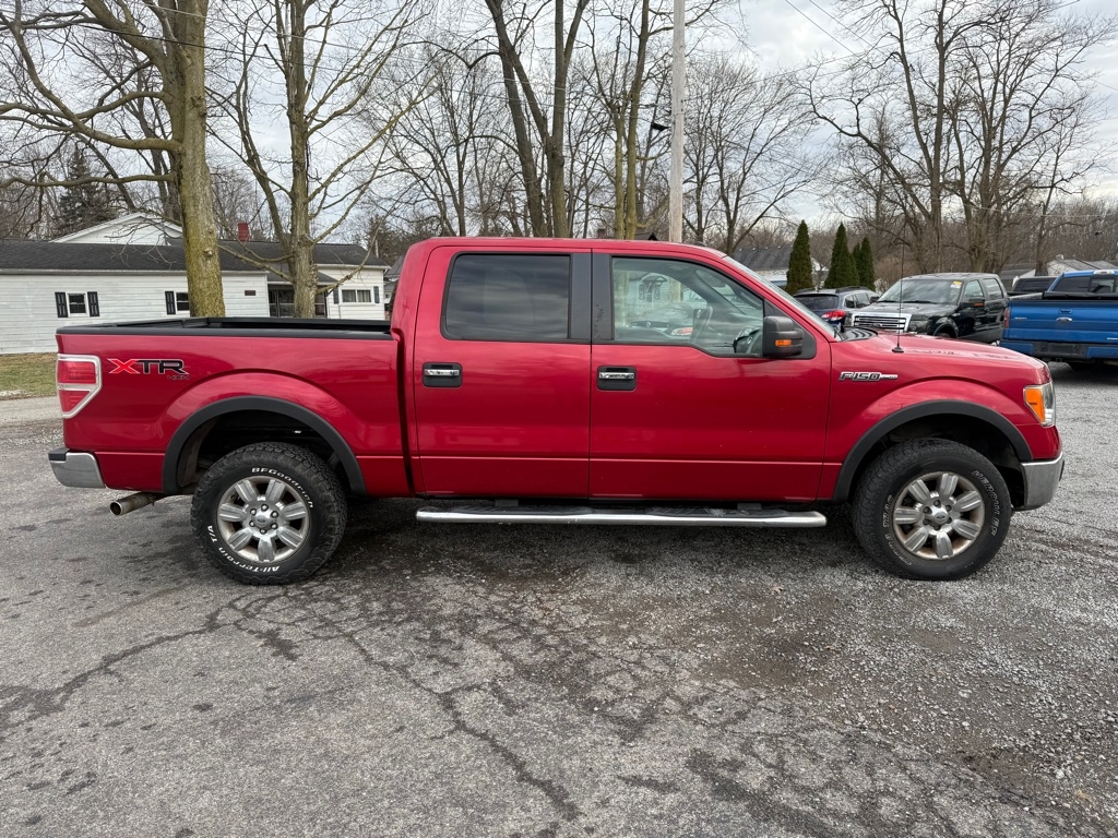 Ford F-150 XLT SuperCrew Short Bed 4WD 2011