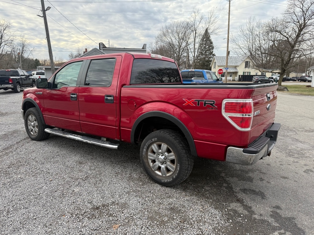 Ford F-150 XLT SuperCrew Short Bed 4WD 2011