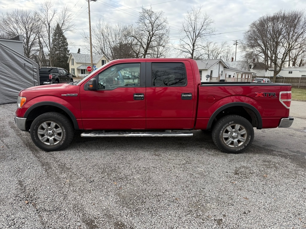 Ford F-150 XLT SuperCrew Short Bed 4WD 2011