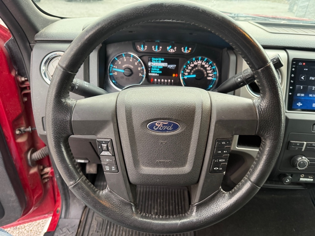 Ford F-150 XLT SuperCrew Short Bed 4WD 2011