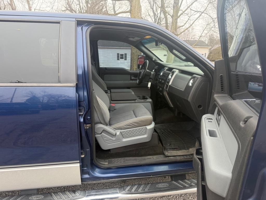Ford F-150 XLT 4WD SuperCrew 5.5' Box 2012