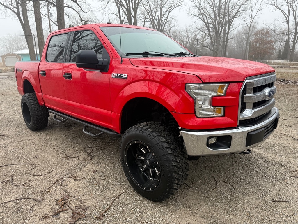 Ford F-150 XL SuperCrew 5.5-ft. Bed 4WD 2016