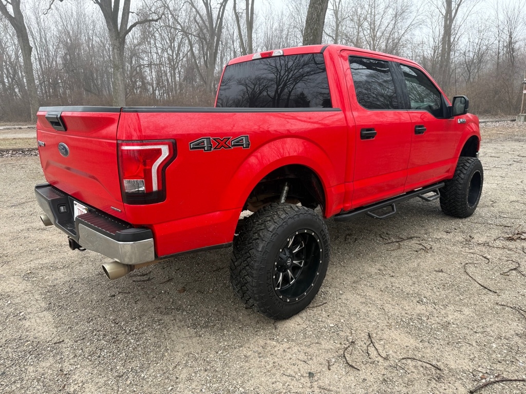 Ford F-150 XL SuperCrew 5.5-ft. Bed 4WD 2016