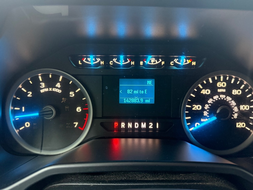 Ford F-150 XL SuperCrew 5.5-ft. Bed 4WD 2016