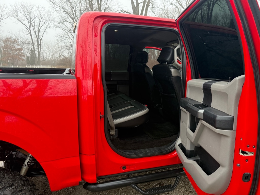 Ford F-150 XL SuperCrew 5.5-ft. Bed 4WD 2016