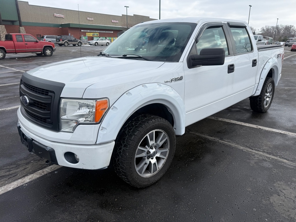 2014 Ford F-150 STX 4WD SuperCrew 5.5' Box