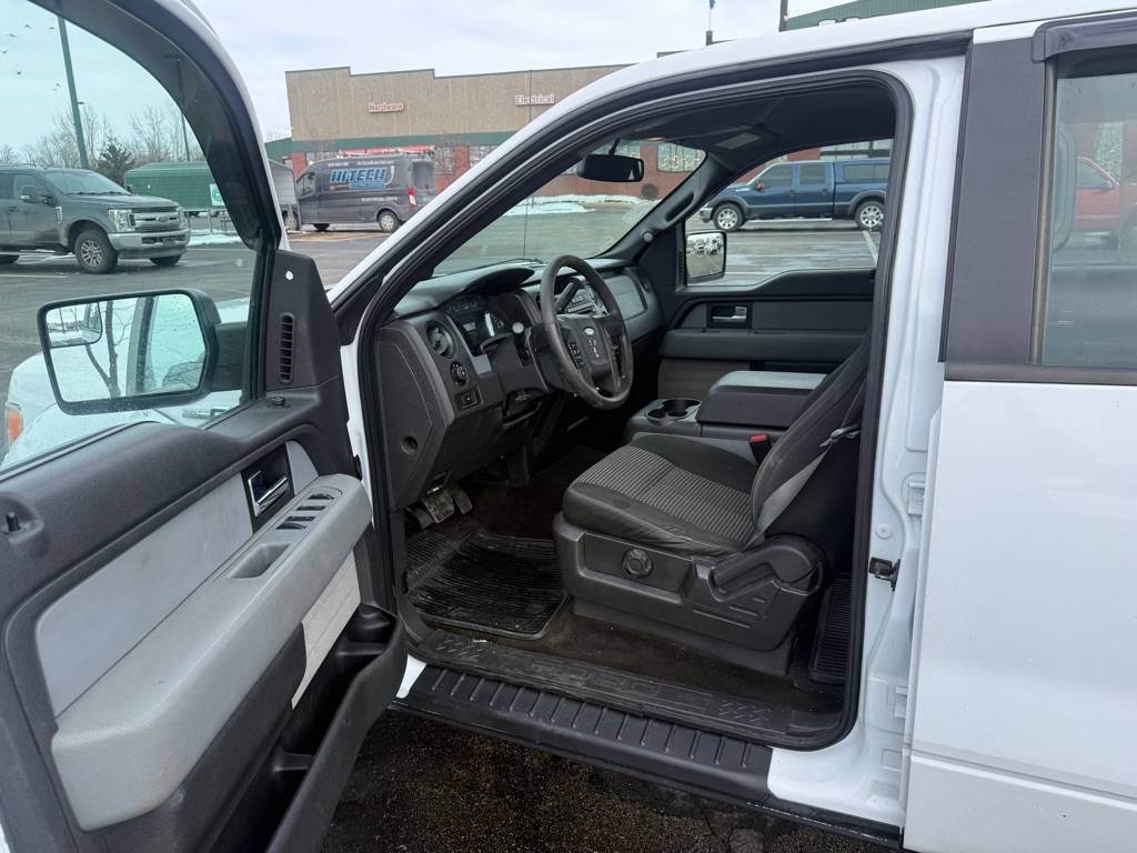 Ford F-150 STX 4WD SuperCrew 5.5' Box 2014