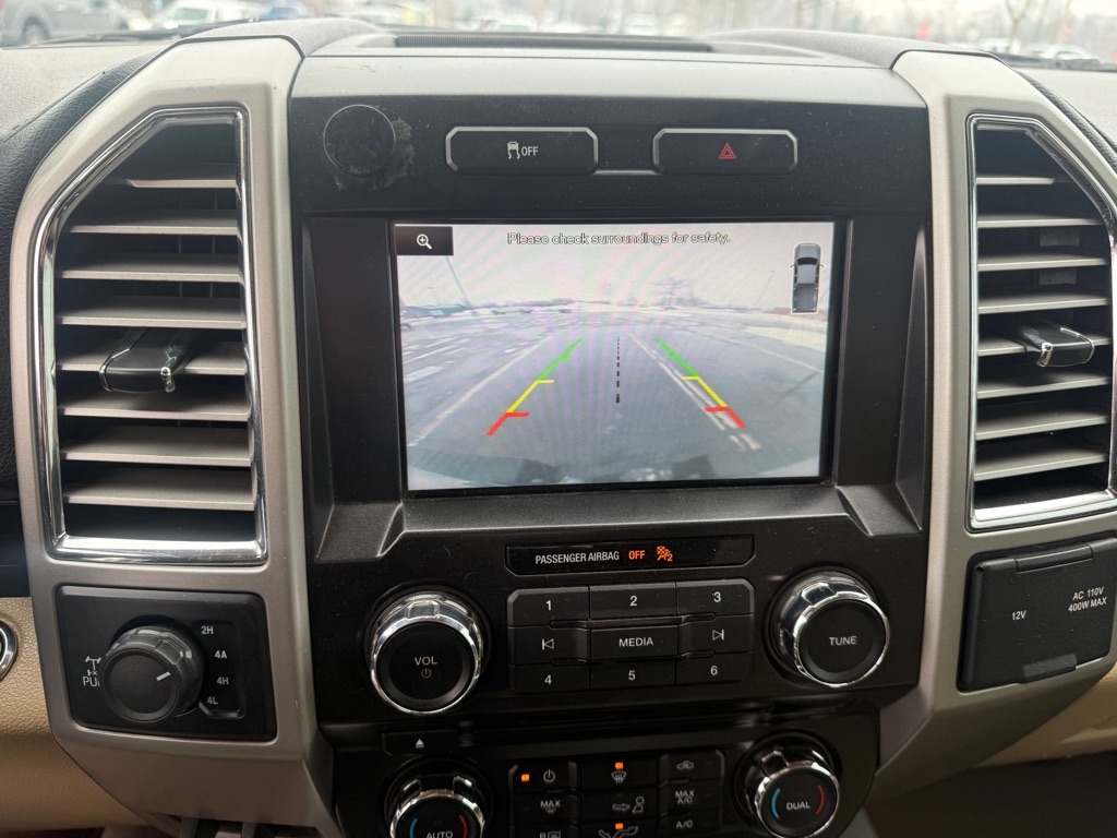 Ford F-150 Lariat SuperCrew 5.5-ft. Bed 4WD 2015