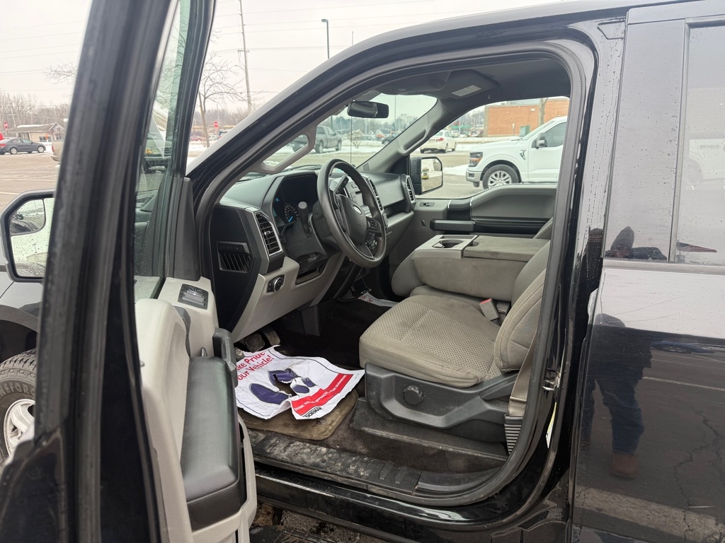 Ford F150 XLT Supercrew 4WD 2017