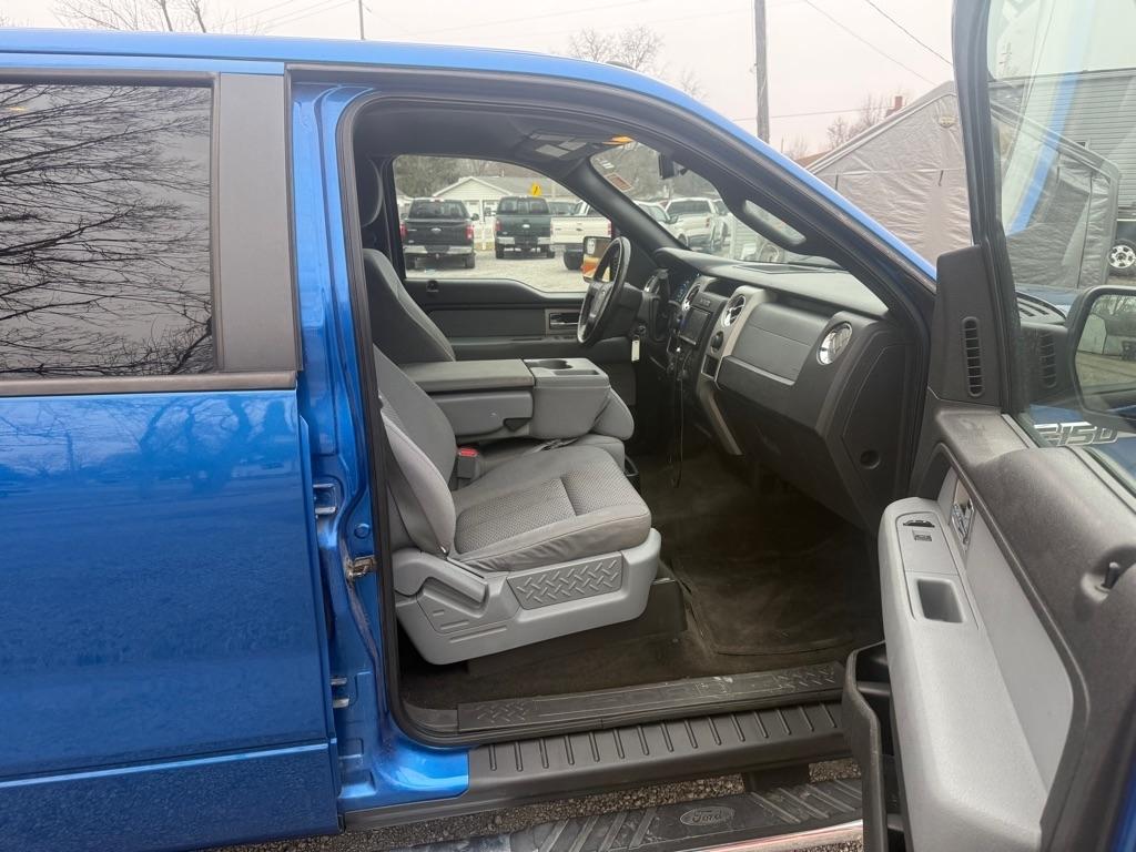 Ford F-150 XLT 4WD SuperCrew 5.5' Box 2011