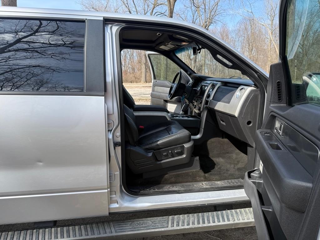 Ford F-150 Lariat SuperCrew 5.5-ft. Bed 4WD 2013