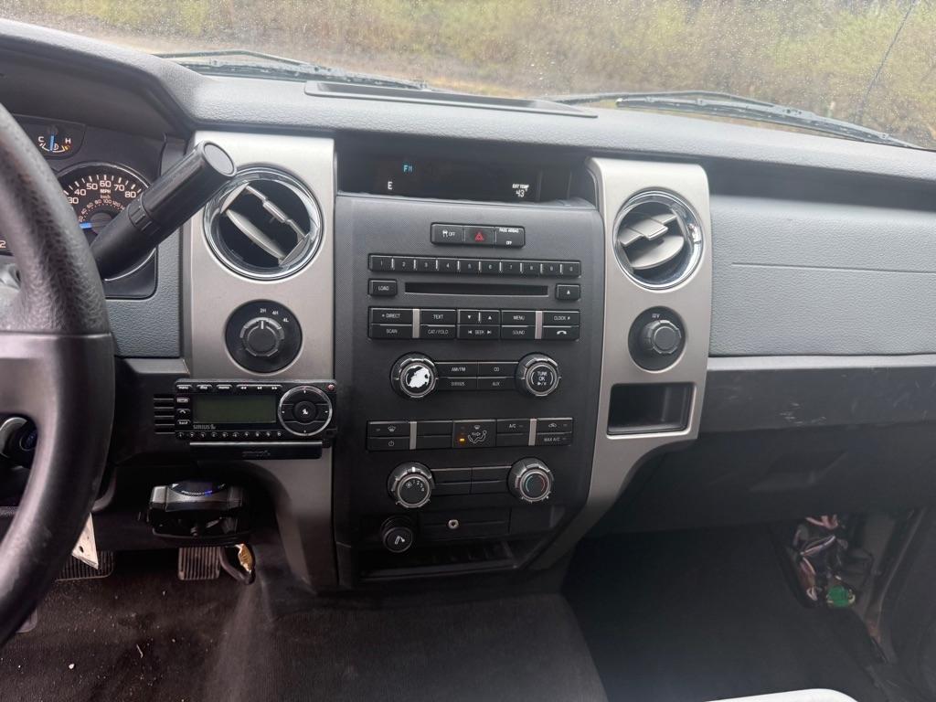 Ford F-150 XLT 4WD SuperCrew 5.5' Box 2011