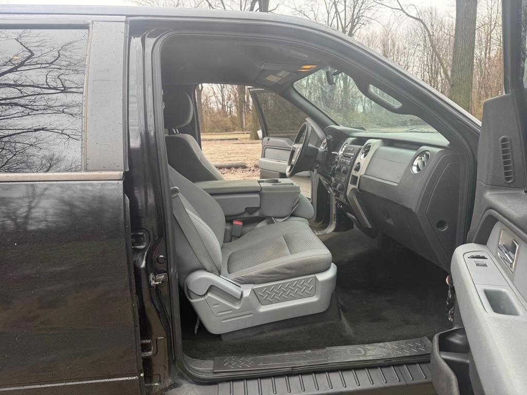 Ford F-150 XLT 4WD SuperCrew 5.5' Box 2011
