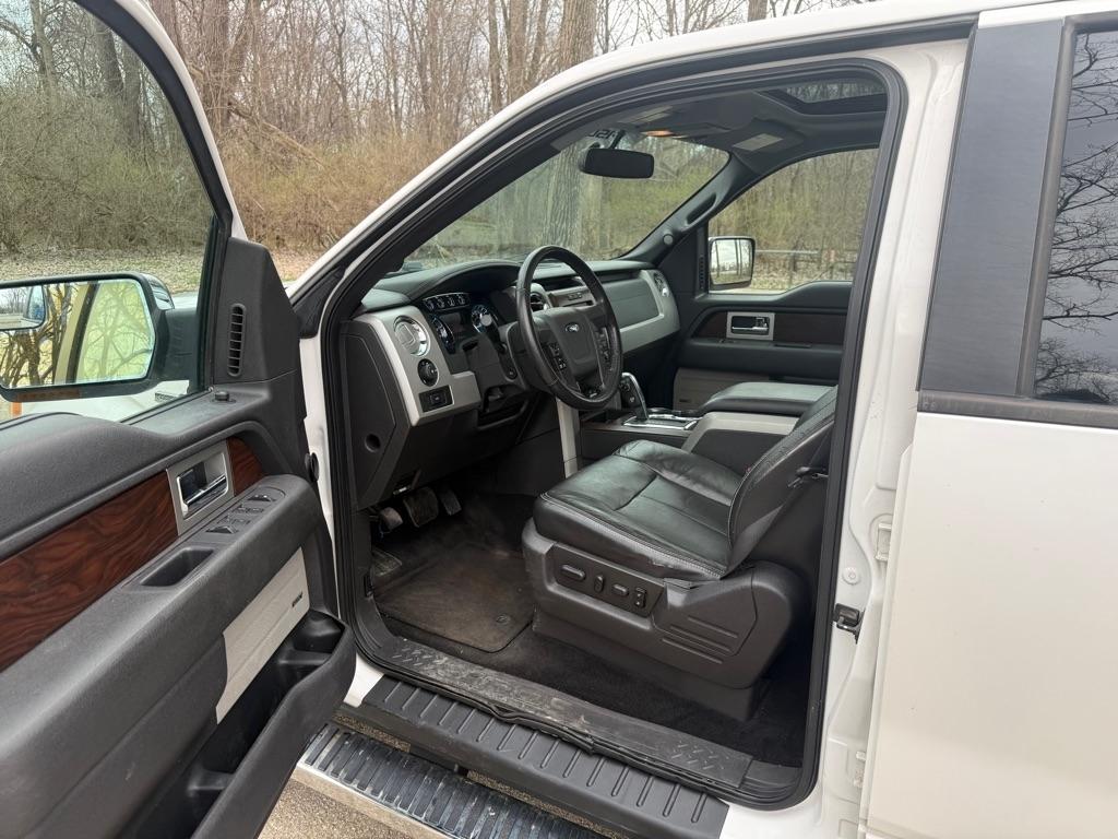 Ford F-150 Lariat SuperCrew 5.5-ft. Bed 4WD 2012