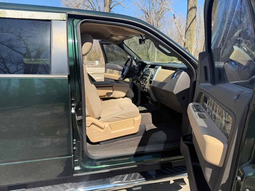 Ford F-150 XLT 4WD SuperCrew 5.5' Box 2012