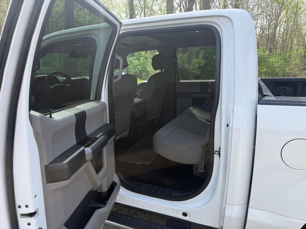 Ford F-150 XLT 4WD SuperCrew 5.5' Box 2015