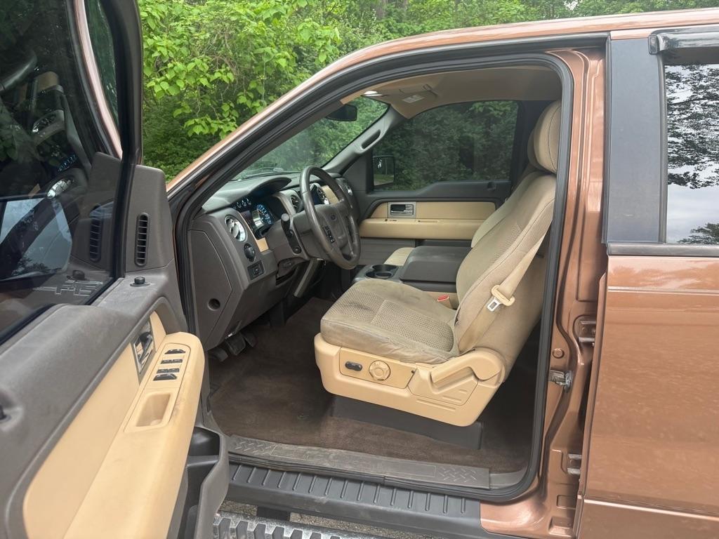 Ford F-150 XLT SuperCrew 5.5-ft. Bed 4WD 2011