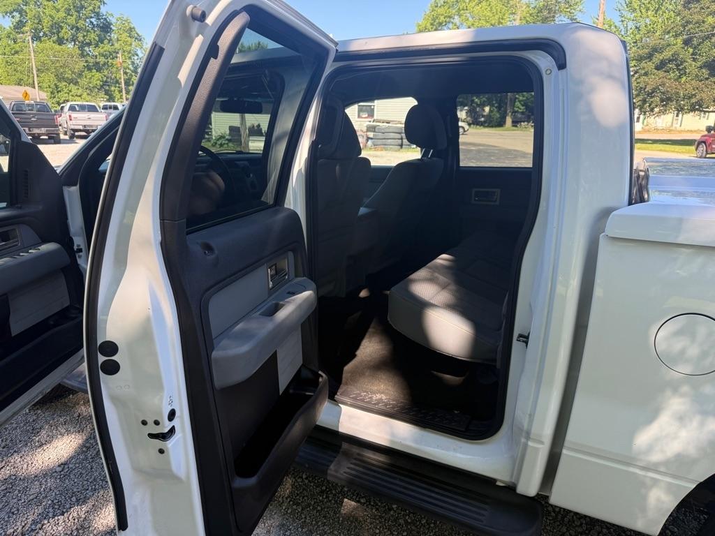 Ford F-150 XLT SuperCrew 5.5-ft. Bed 4WD 2011