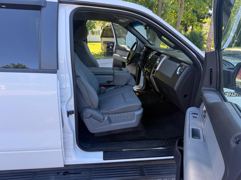 Ford F-150 XLT SuperCrew 5.5-ft. Bed 4WD 2011