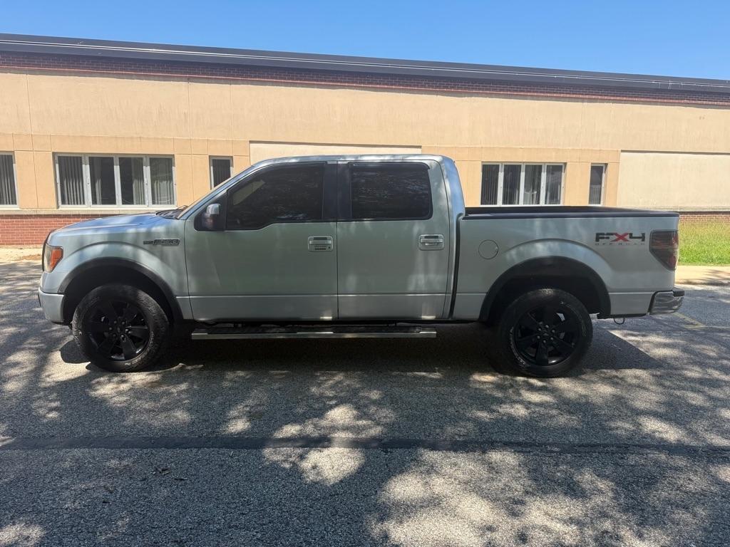 Ford F-150 XL SuperCrew 6.5-ft. Bed 4WD 2011
