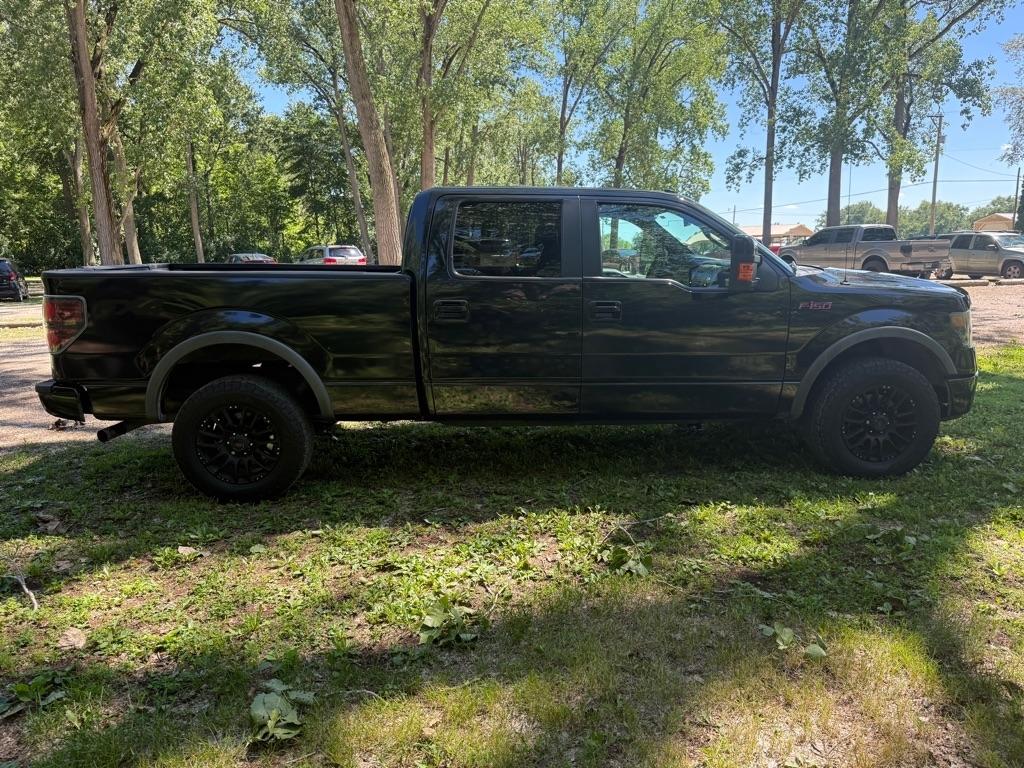 Ford F-150 XL SuperCrew 5.5-ft. Bed 4WD 2014