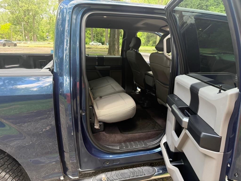 Ford F-150 XL SuperCrew 5.5-ft. Bed 4WD 2016