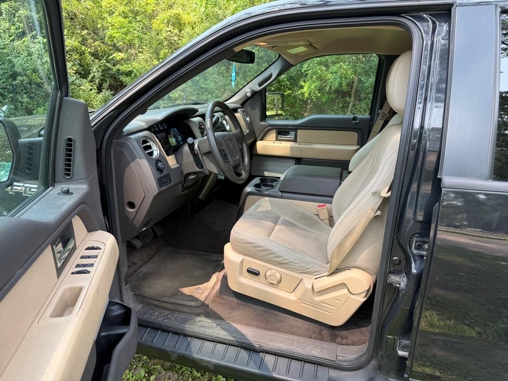 Ford F-150 XLT SuperCrew 5.5-ft. Bed 4WD 2012