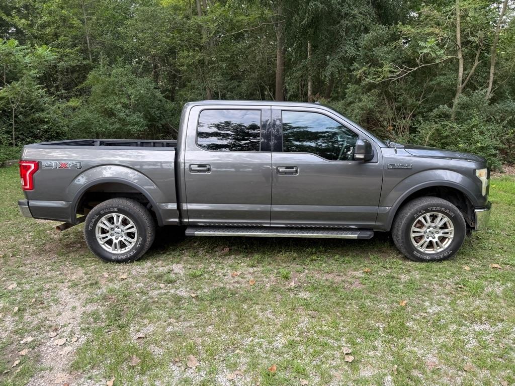 Ford F-150 Lariat SuperCrew 5.5-ft. Bed 4WD 2015