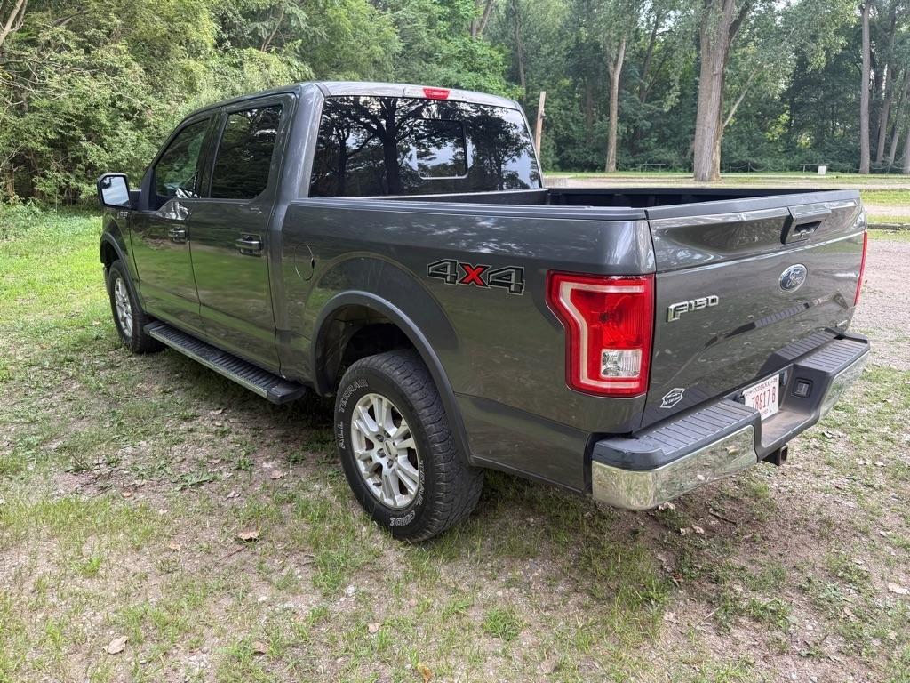 Ford F-150 Lariat SuperCrew 5.5-ft. Bed 4WD 2015