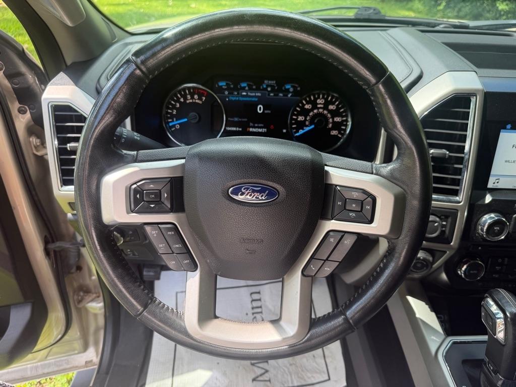 Ford F-150 Lariat SuperCrew 6.5-ft. Bed 4WD 2017