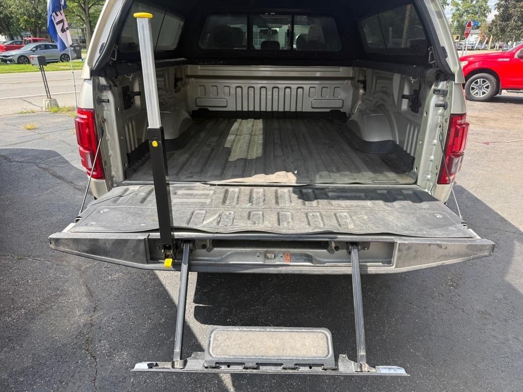 Ford F-150 Lariat SuperCrew 6.5-ft. Bed 4WD 2017