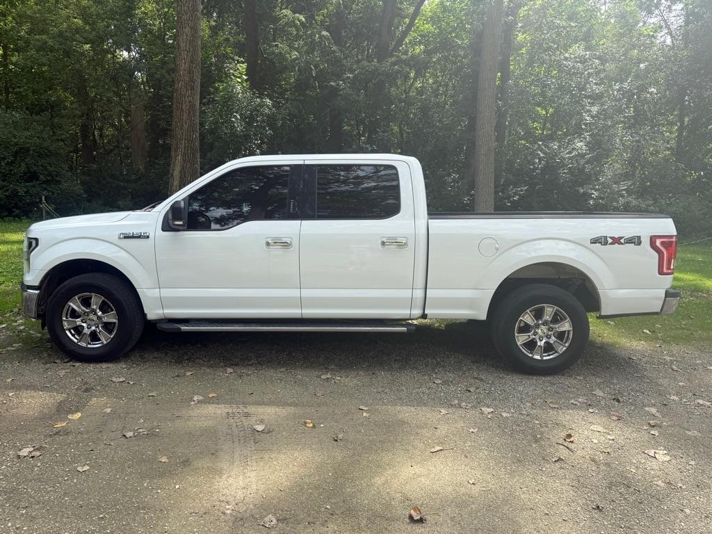 Ford F-150 XL SuperCrew 5.5-ft. Bed 4WD 2016