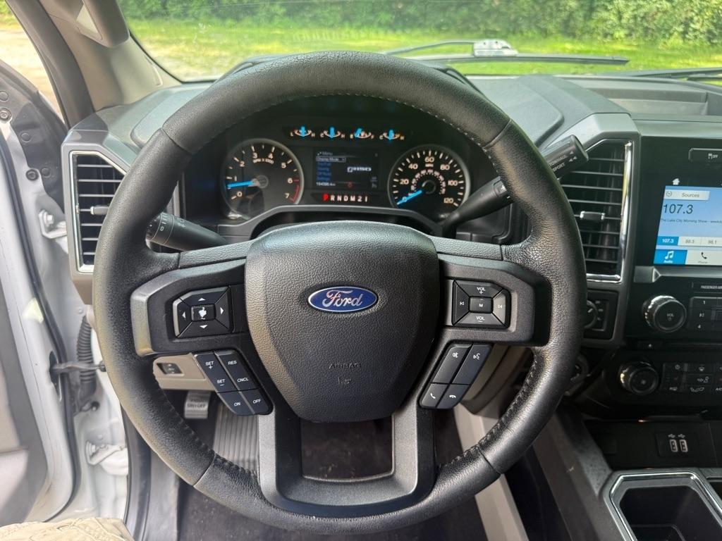 Ford F-150 XL SuperCrew 5.5-ft. Bed 4WD 2016