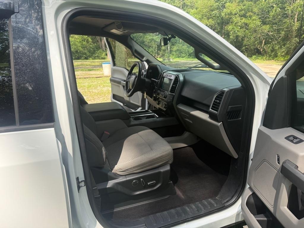 Ford F-150 XL SuperCrew 5.5-ft. Bed 4WD 2016