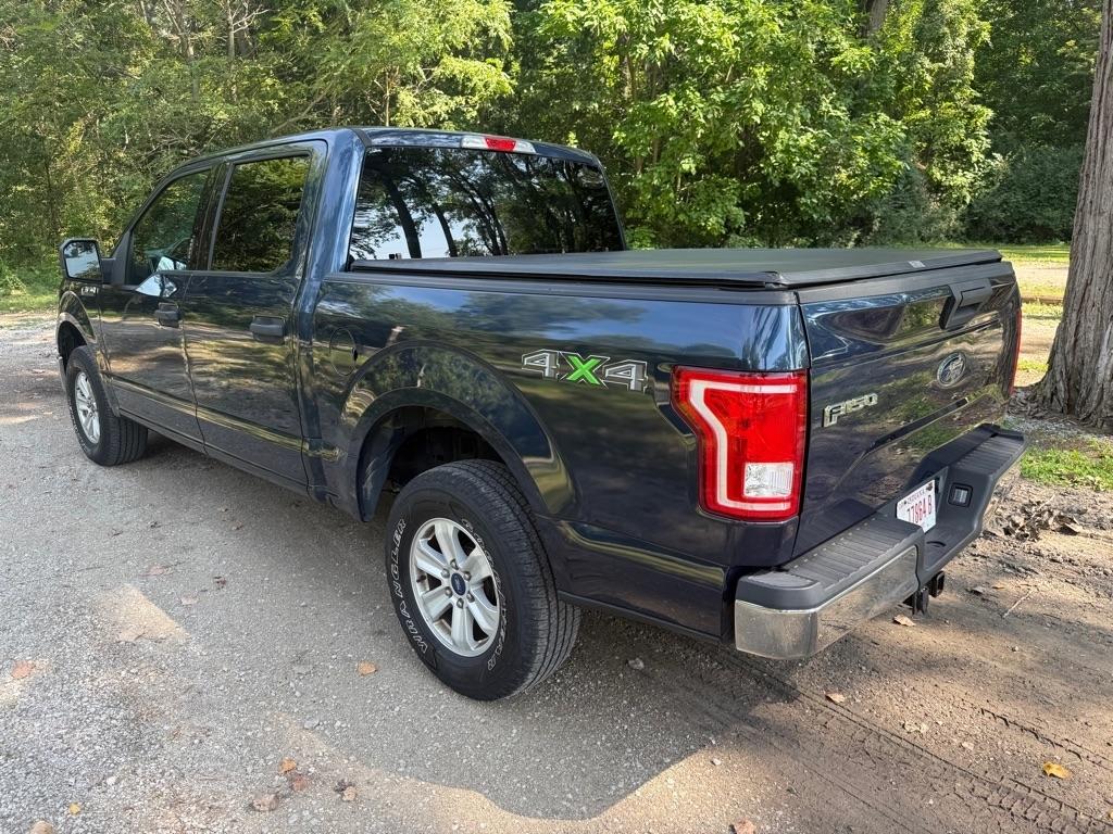 Ford F-150 XL SuperCrew 5.5-ft. Bed 4WD 2016