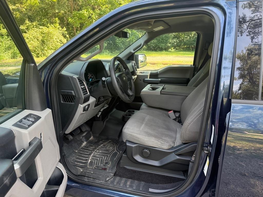 Ford F-150 XL SuperCrew 5.5-ft. Bed 4WD 2016