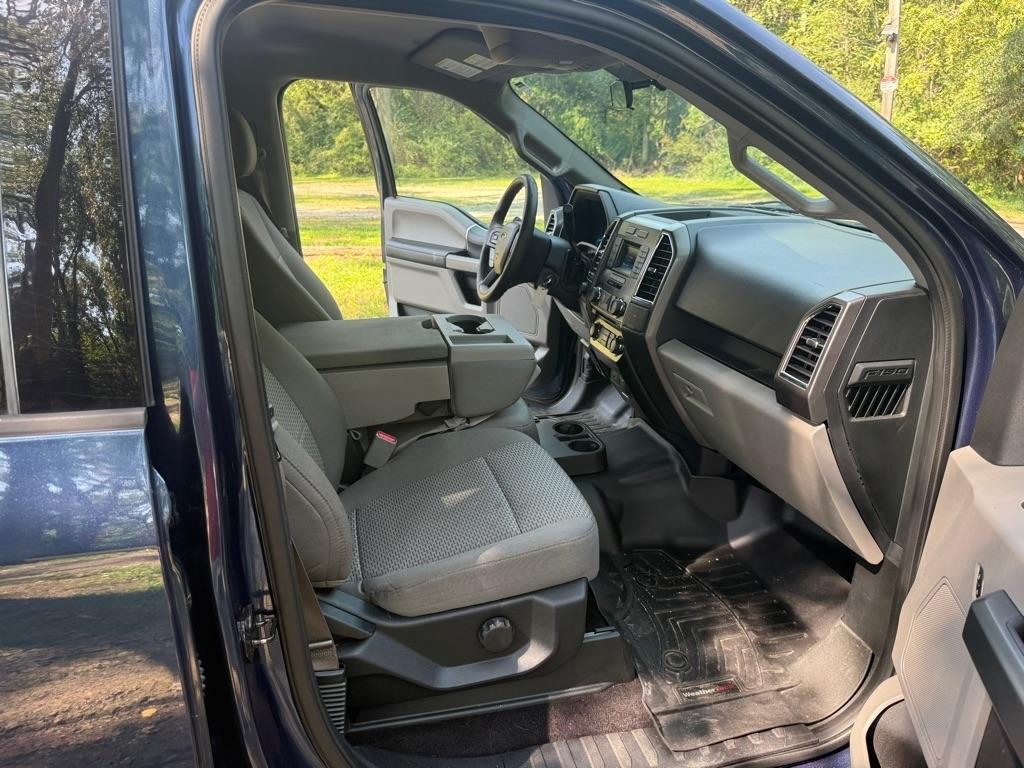 Ford F-150 XL SuperCrew 5.5-ft. Bed 4WD 2016